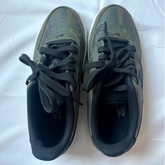 Nike Air Force 1 AF1 Black Olive Brown Green White Sole Size Youth 4 - Picture 5 of 10